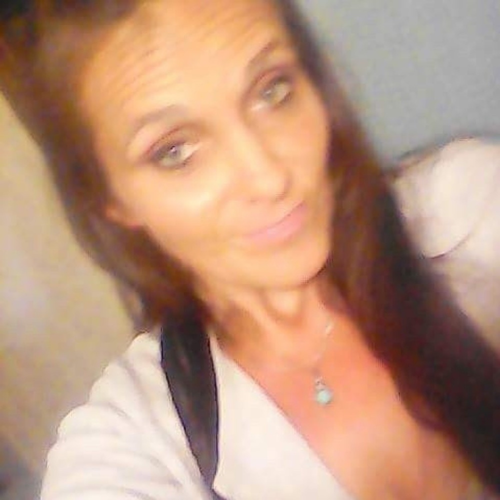 Meet your Posher, Lynette